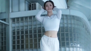 顺动作时朋友拍的only one编舞