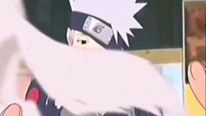 Kakashi behind the mask 😍