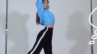 This is a tutorial video of Yes Ok by Feng Ruohang, the Virgo dancer of Youth With You 2 (the chorus