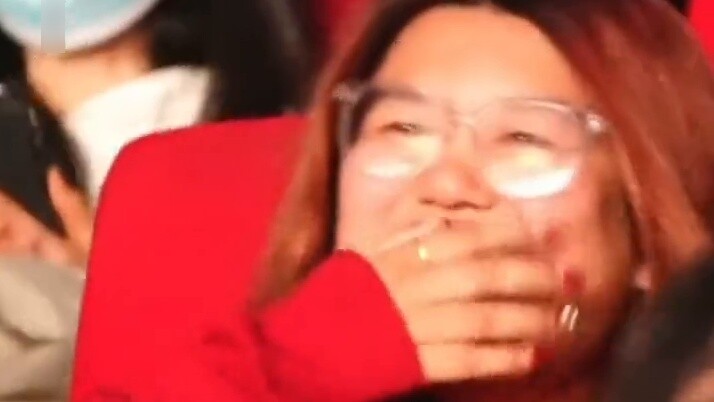 ตอนดู Speeding Life 2 เวอร์ชั่น 4D ฉันถึงกับหัวเราะจนท้องแข็ง~