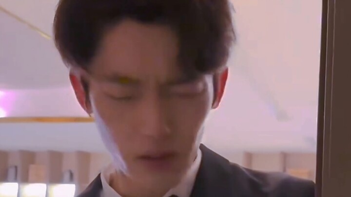 [Mọi người điên cuồng chỉ trích] "Trong nhà họ Cố không có một người bình thường nào cả."