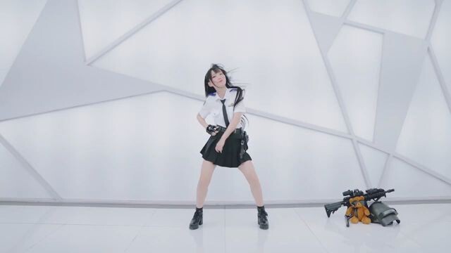 kosplayer dance kawaii