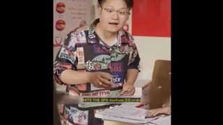 อุบัติเหตุครั้งนั้นทำให้เขาย้อนเวลากลไป 10 ปี ด้วยตุนี้เขาจึงสามารถเปิดใช้งานระบบการลงทุนระดับสูงได้
