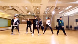 [Remix]Funny remix of EXO's dance in practice room|<Jiu Zui De Hu Die>