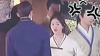 Wu Lei và Zhao Lusi sắp đánh nhau, haha? Anh ta còn chỉ ra sông, anh ta định ném Ruth xuống sông phả