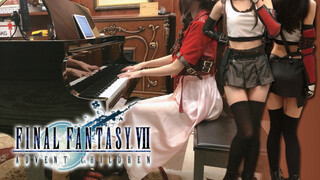 Memainkan lagu tema Alice dengan cosplay Tifa Lockhart