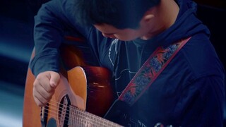 Liu Jiazhuo Memainkan Aransemen "Billie Jean" Dengan Fingerstyle