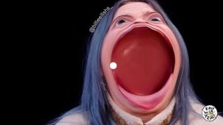 Nếu Thấy Không Vui Thì Xem Billie Eilish "Lầy Lội" Đi