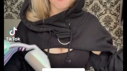 Hot Tiktok Cosplay