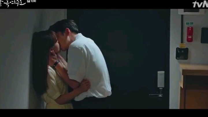 Adegan Ciuman Ji Chang-Wook
