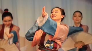 [Fudan University Student Dance Troupe] Classical dance "Paper Fan Scholar" Fudan girl transformed i