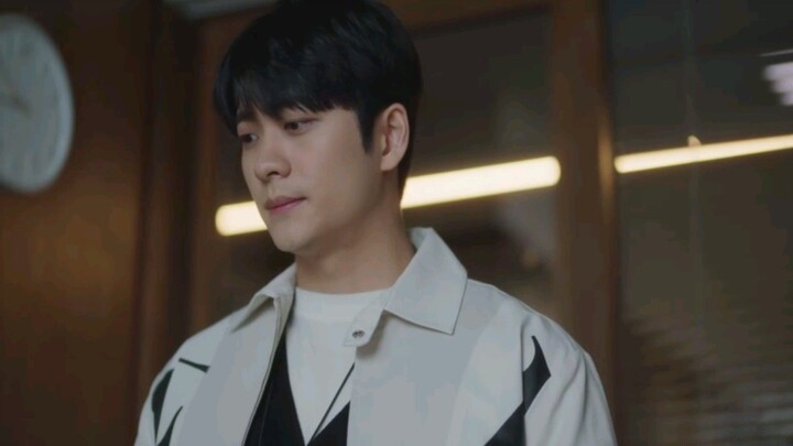 Extraordinary Attorney Woo episode 4 in Hindi