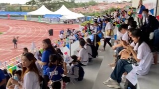 中正学校运动会Cavite 分校举行[庆祝]