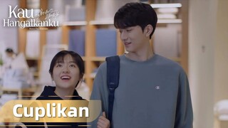 Angels Fall Sometimes | Cuplikan EP10 Impiannya Tercapai, Senang Sekali! | WeTV【INDO SUB】