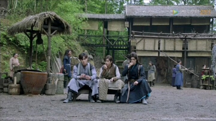 "Drama Version of Douluo" Tang San, Ma Hongjun and Dai Boss eat melon together! !
