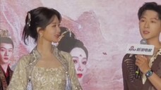 Zhang Wanjian dengan ketat mengontrol adegan terkenal selama wawancara, dan guru media tidak puas ha