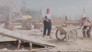 Everyone thought the contractor was a bad guy, but after watching carefully, I realized that he was 