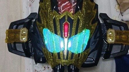 Kira: I'm not a Kamen Rider, but I have an enhanced form. Here comes the First Light!