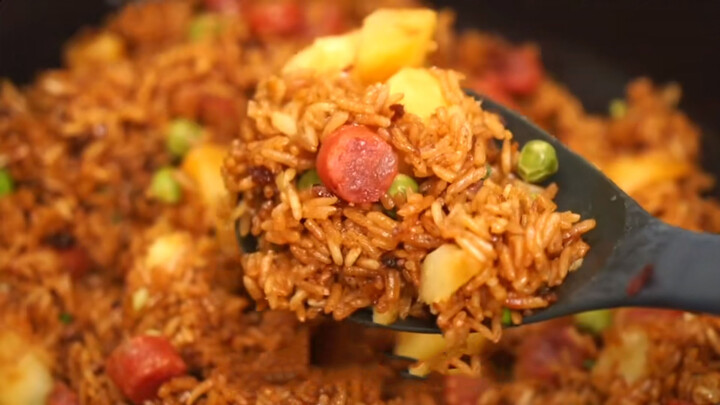 [Food]Steamed rice with potato and sausages