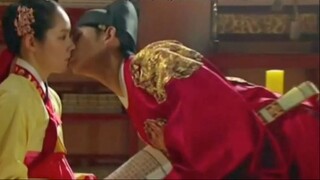 Kim Soo Hyun 💗💗💗 Only You One Person 💗💗💗 Ost Drama :  The Moon That Embraces The Sun