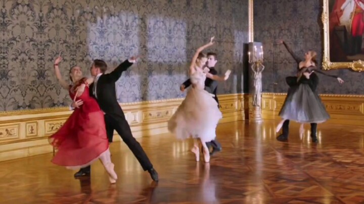 [High Definition] Isn't this the live-action version of the Twelve Ballerina Princesses? Barbie