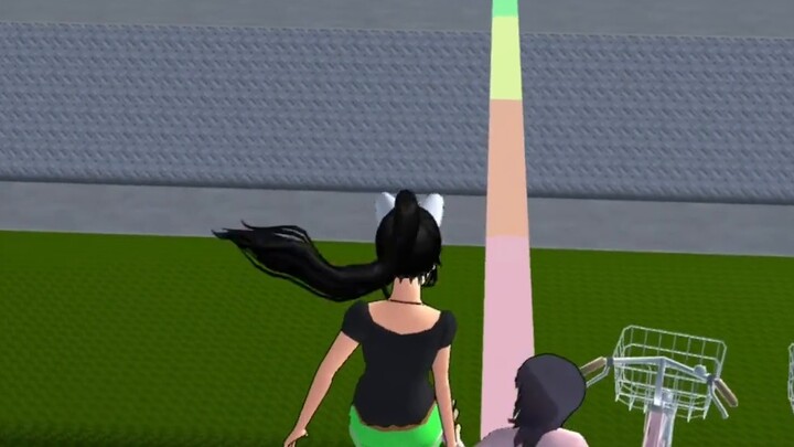 Sakura Campus Simulator: Parkour ในสวนน้ำ วันนี้ฉันสนุกกับน้องสาวของฉันมาก