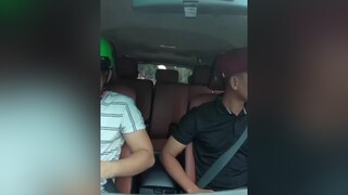 công nhận ăn bánh mỳ sang chảnh dữ 🤣🤣🤣😂😂hàihước hàitiktok hàivl dếbayvlog