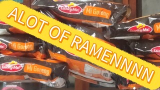 RAMEN(its actually a cat video)