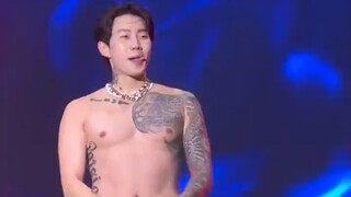 ฉาก MOMMAE ล่าสุดของ Jaypark Park Jae-bum ประธาน Park กำลังสอบ เขากำลังพิจารณาที่จะลดน้ำหนักหรือไม่?