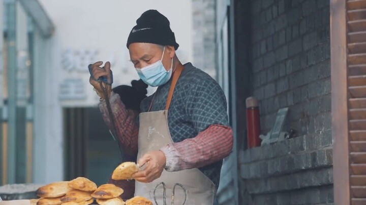 Film Pendek Perjalanan Kemanusiaan Chongqing [Walking in Chongqing]