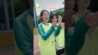 Can someone like that be a teacher??😡😡😡😡#cdrama #football #drama #clips