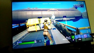 gaming with Luke skates fortnite!!!