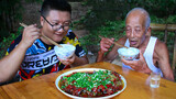 The Hunan Specialty Recipe: Steamed Fish Head with Chilli Pepper
