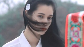 Just as her name, Zheng Yanli is so beautiful