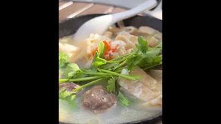 ไข่นกกระจอกเทศ