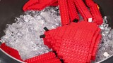 Immersive eating king crab, who knows who eats this happiness [Lego Stop Motion Animation]
