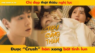 CHỊ ĐẸP THẬT THIẾU NGHỊ LỰC, ĐƯỢC CRUSH HÔN XONG BẤT TỈNH LUÔN || XIN CHÀO, TAY SÚNG THẦN 你好神枪手