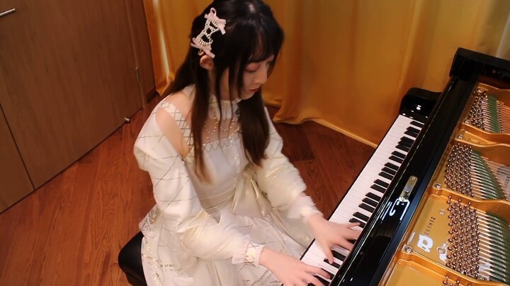 [Piano] Pengalaman seperti apa bermain Sailor Moon dengan Bechstein dalam rok panjang? Cover piano T