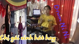 Chị Gái Cực Xinh Lung Linh Với Ca Khúc Hay Quá Phải Không Mọi Người - Drum Ni Ni