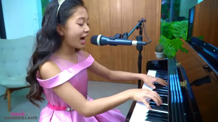 How Far I'll Go (Piano cover by Kaycee) | Kaycee & Rachel in Wonderland
