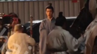 Xiao Zhan Cang Hai smiled and watched Zhou Qizhuang's trip to horseback riding