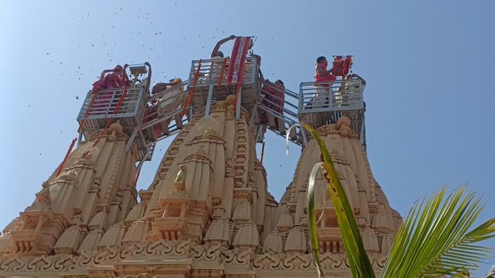 Dhajana na darshan linch gaam