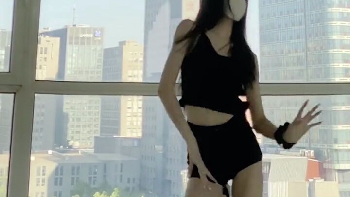 你们说..夏天 是不是最容易心动的季节