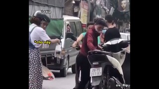 Bỗng dưng được hộp trà sữa | Cre : On Video | KTLN