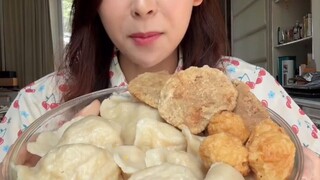 Pempek palembang... pempek asli itu bukan digoreng...