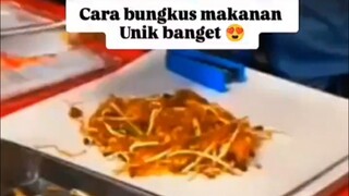 CARA MEMBUNGKUS MAKANAN YANG UNIK  DAN GAMPANG... #Shorts