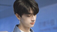Lin Yi ตกใจที่สนามบินฉางซา: “คุณบอกว่าฉันจู้จี้จุกจิก???”