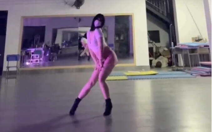 【heels】跳bibi的too much啦