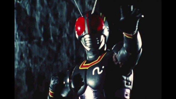 Tribute to childhood idol - Kamen Rider black transforms for the first time