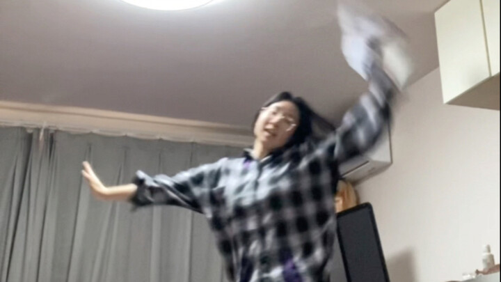 เจ้าของคนเดียว: ถ้าเต้นแล้วผมฉันจะยุ่งไหม? ฉัน: โปรดติดตาม